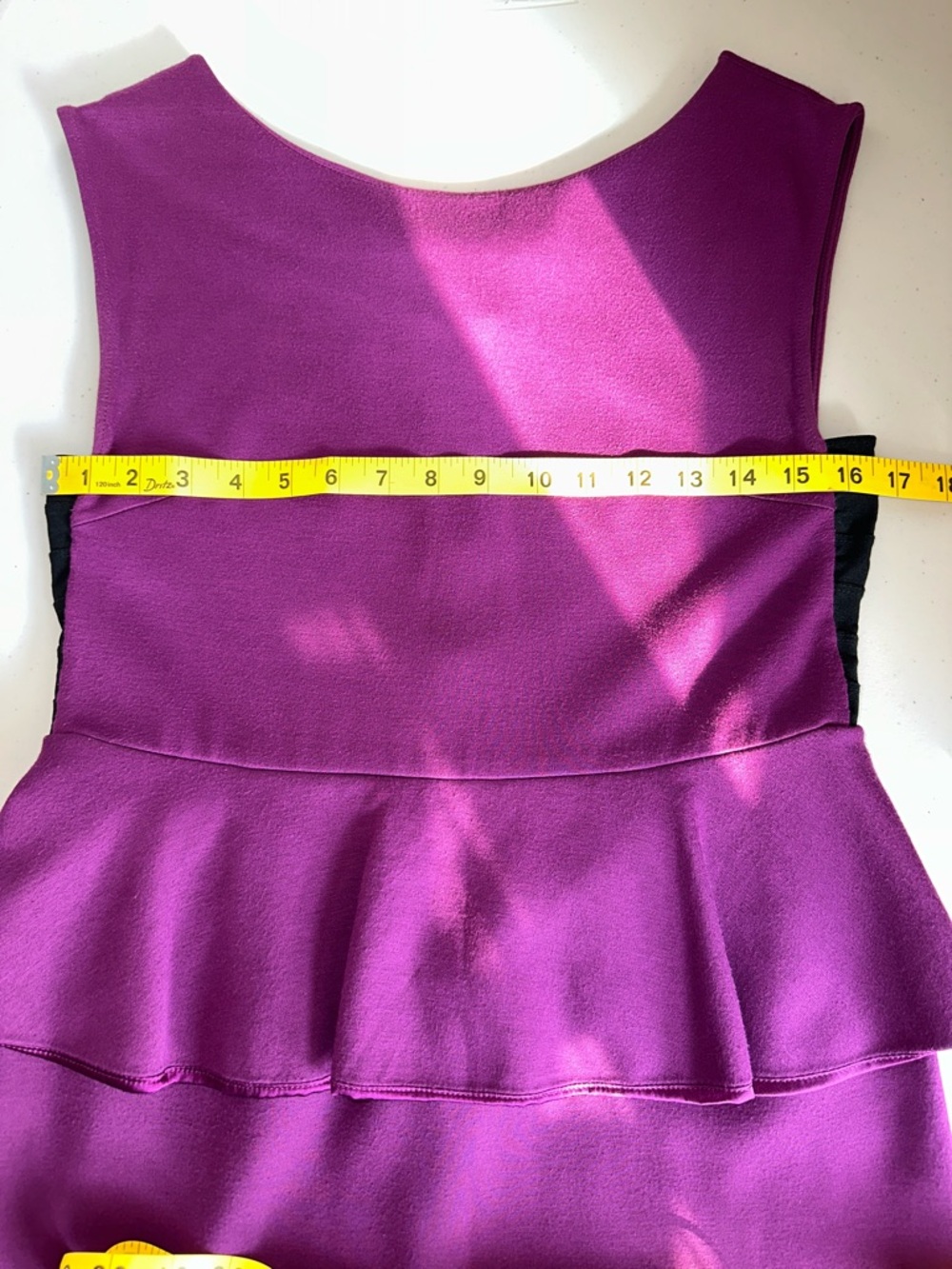 Alice + Olivia Magenta Sheath Dress with Peplum Detail Size 12 - Picture 6 of 12